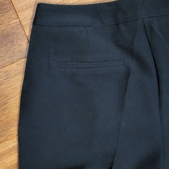 NWT pleated trouser short - Picture 9 of 10